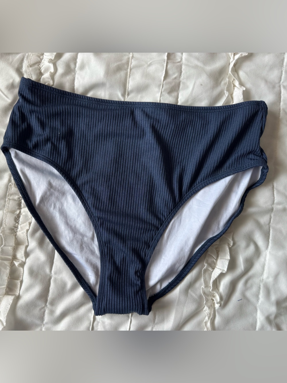 Ribbed High-Waist Bikini Bottoms - Navy brand new size M